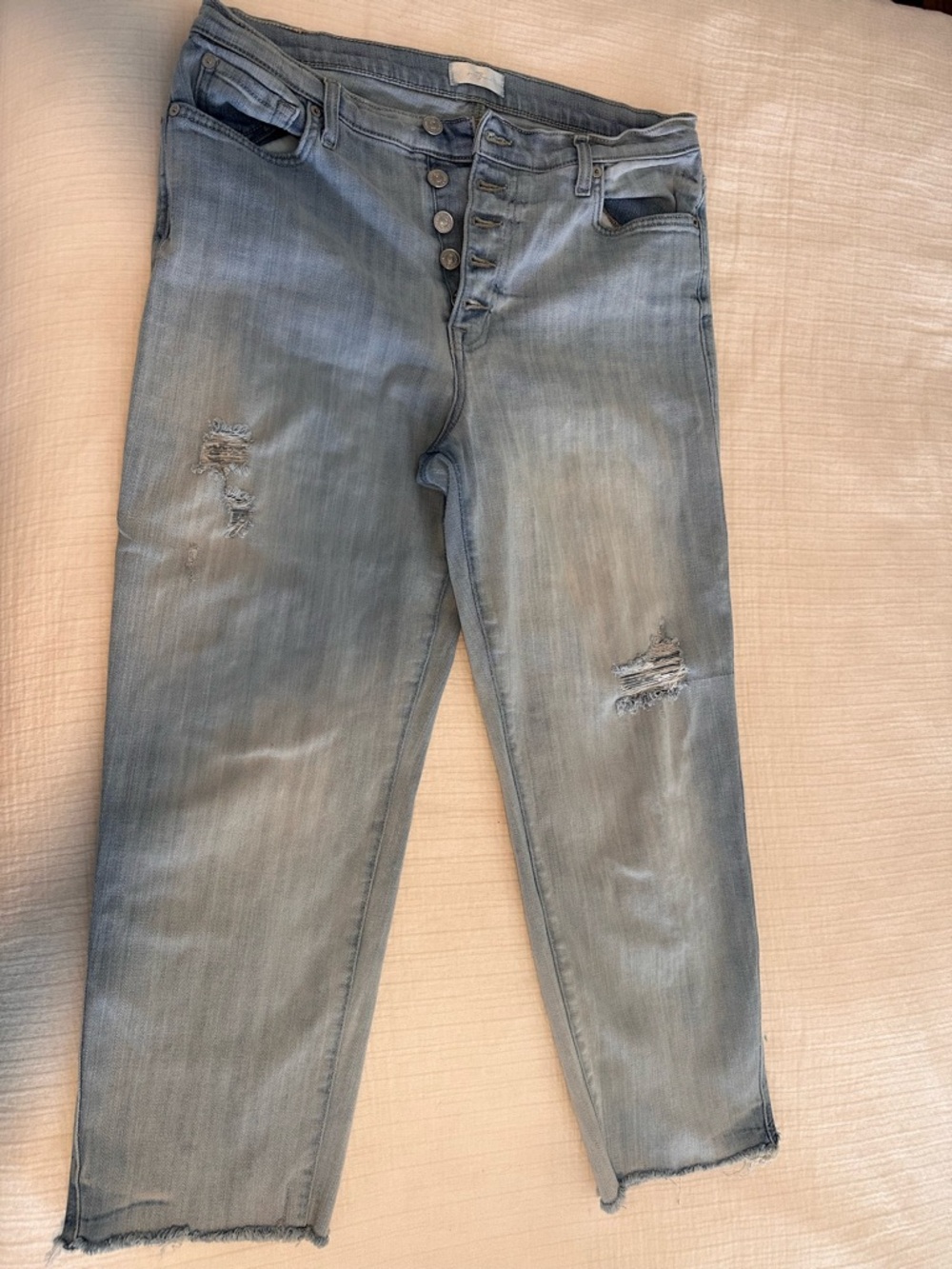 7 For All Mankind Light Blue Distressed Ankle Crop Jeans